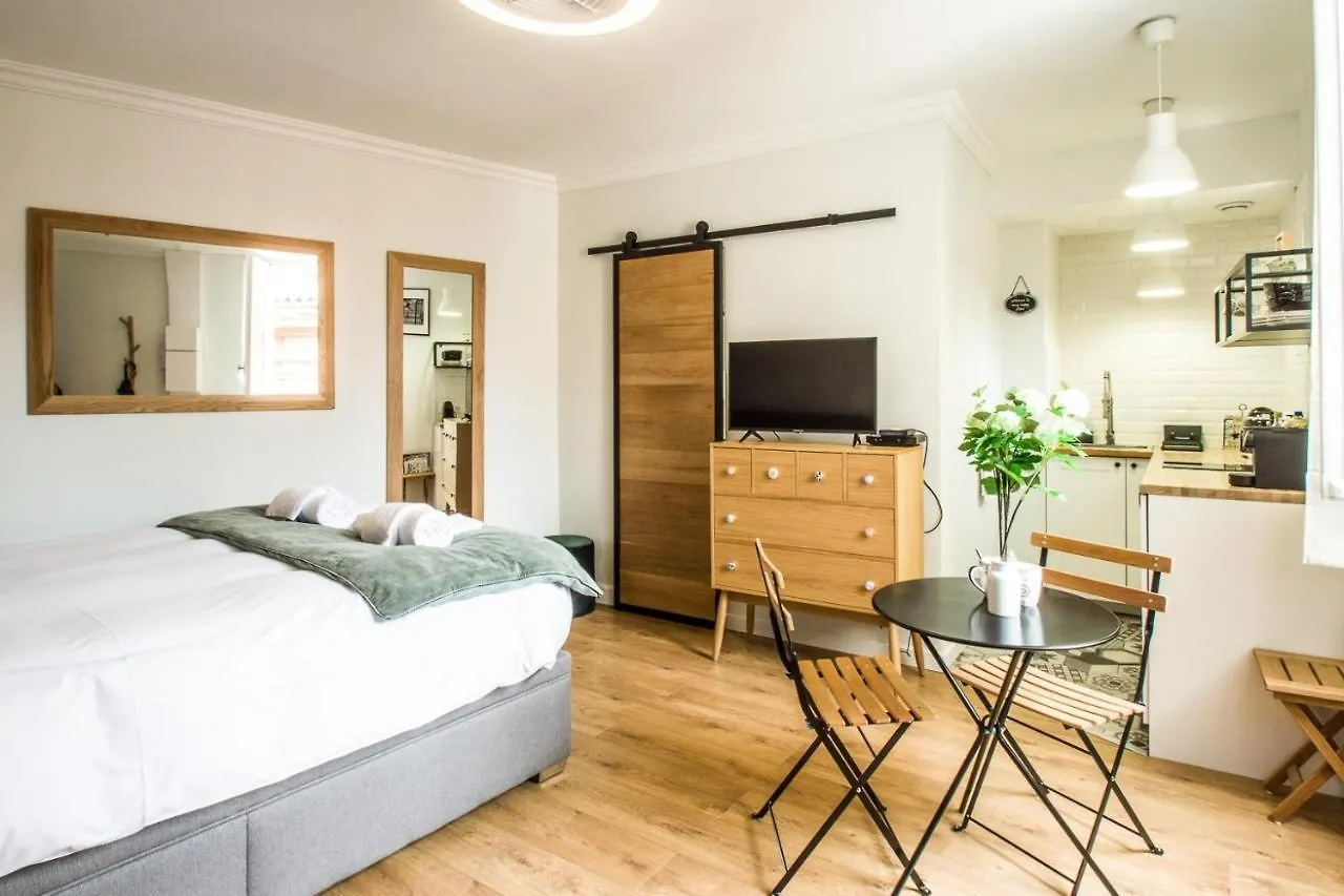 Le Petit Capitole - Studio Renove A 2 Pas Du Capitole Apartment Toulouse France